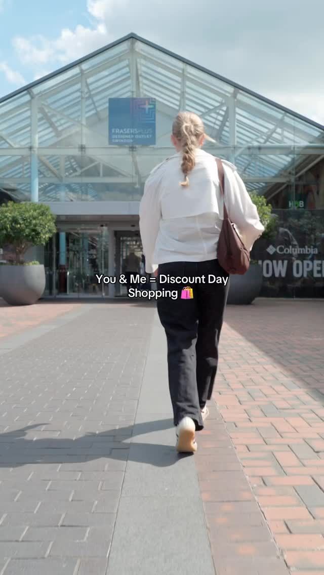 Feel Good Savings. Feel Good Day Out. ✨

Feel Good Days are coming…
📅 28–29 May
🛍️ EXTRA 20% OFF at participating brands

Two days of shopping, savings & feel good vibes await🙌

Stay tuned to find out which brands are taking part 👀 

#outletshopping #swindonoutlet #feelgooddays #discountevent #discount